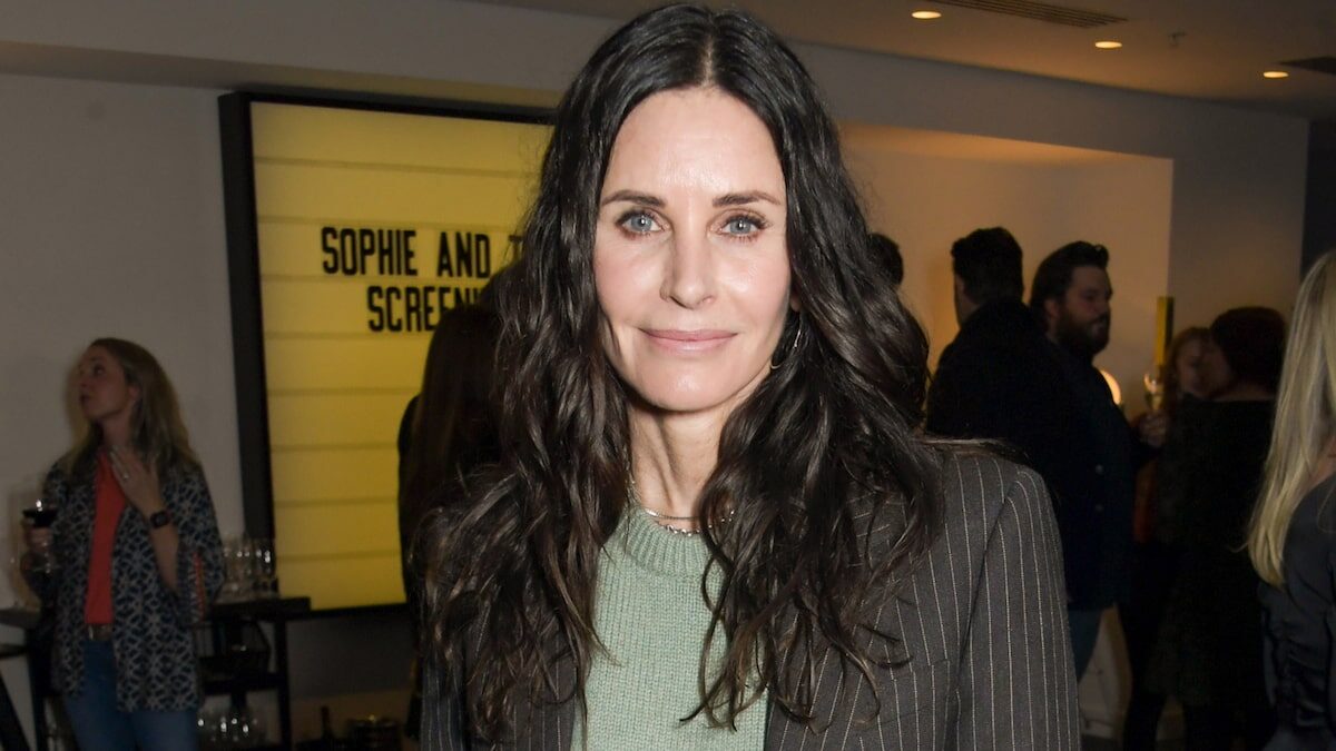 Courteney Cox Recalls “Looking Really Strange” With Facial Fillers