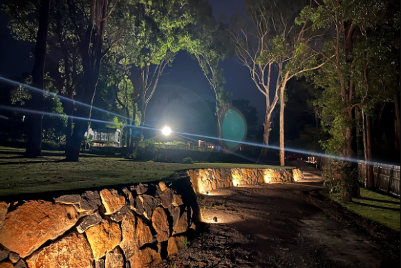 Rock Retaining Wall Bush Rock Gold Coast Retaincon AtoAllinks   Bush Rock Gold Coast 