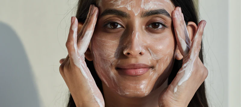 A Comprehensive Guide to Managing Acne Prone Skin - AtoAllinks