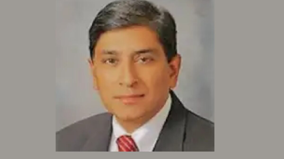 Dr. Munavvar Izhar, MD| Pioneering Nephrologist and Hypertension Specialist