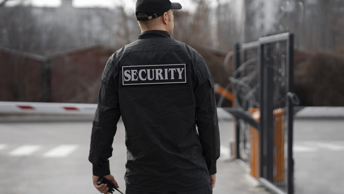 7 Benefits of Outsourcing Security Guard Services