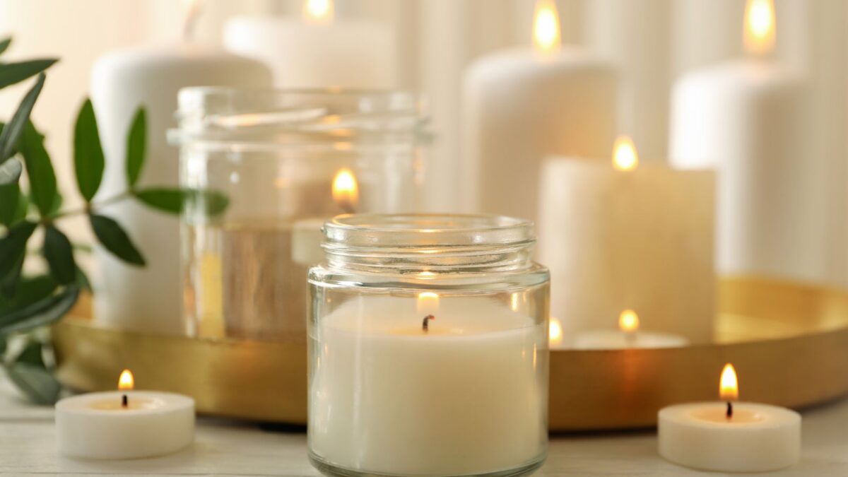 Global Candle Market Size, Share, Insights (2024-2032)