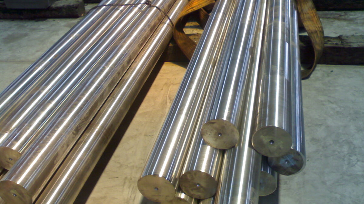 Stainless Steel Round Bar: A Important Component in Ship Building & Repairs