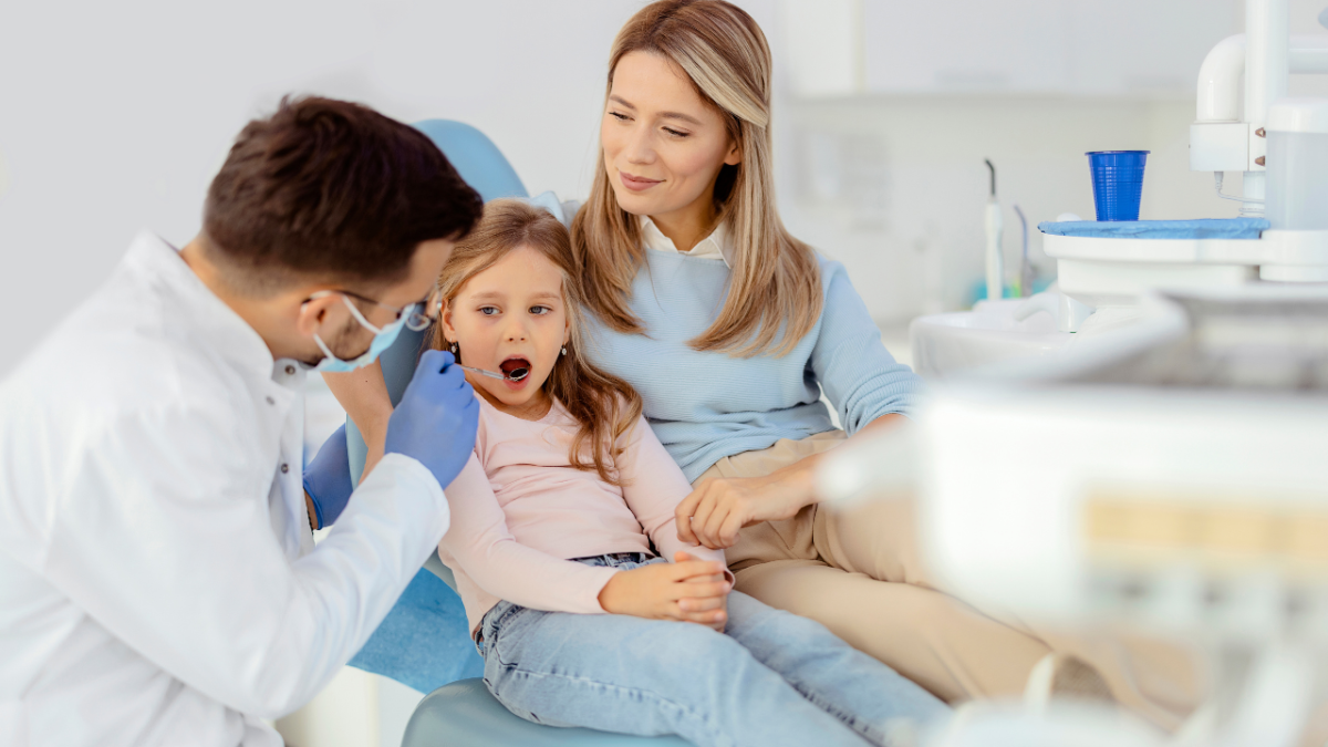 Why Choose a Family Dentist? Key Reasons for Your Health
