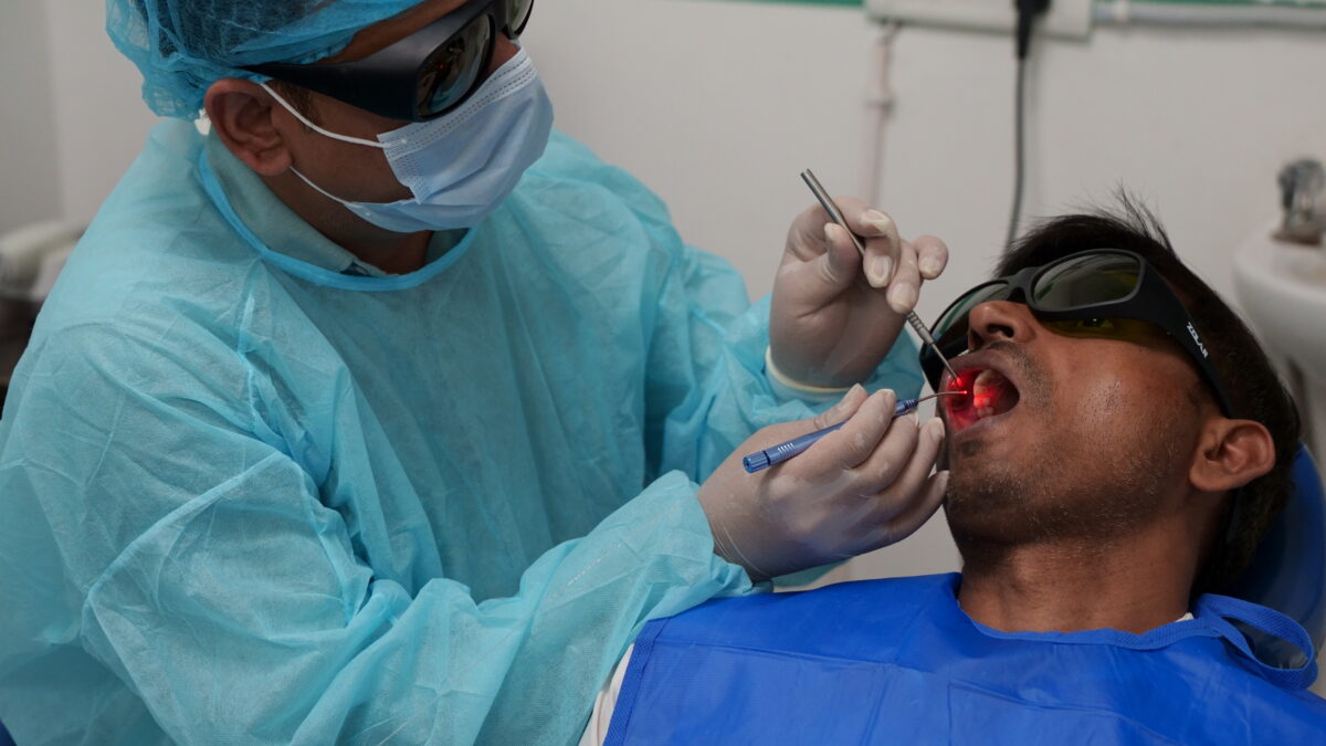 Best Dental Clinics in Delhi: Why Choose Us?