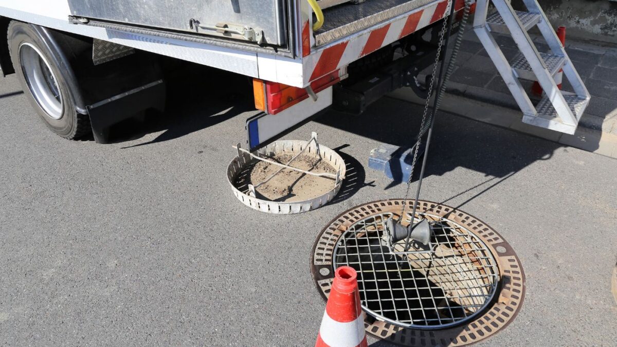Increasing Business Efficiency: Combining Commercial Septic Tank Inspections