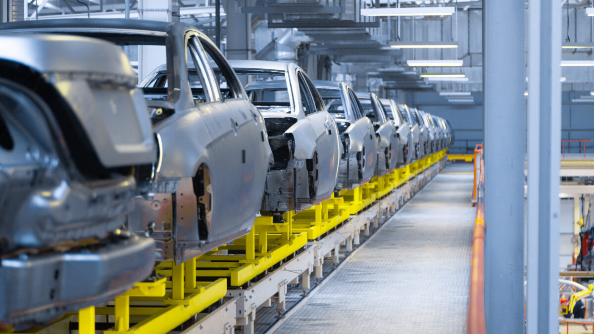 An In-Depth Guide to IATF 16949 and 5 Core Tools in Automotive Manufacturing