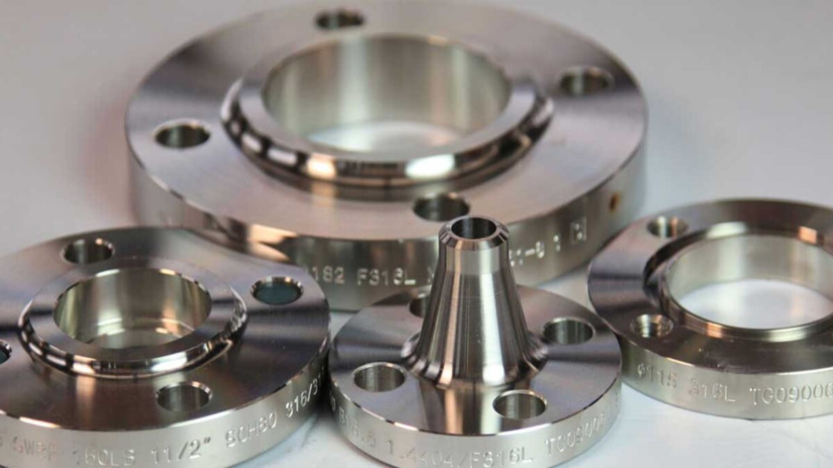 4 Types of Flanges: A Simple Guide