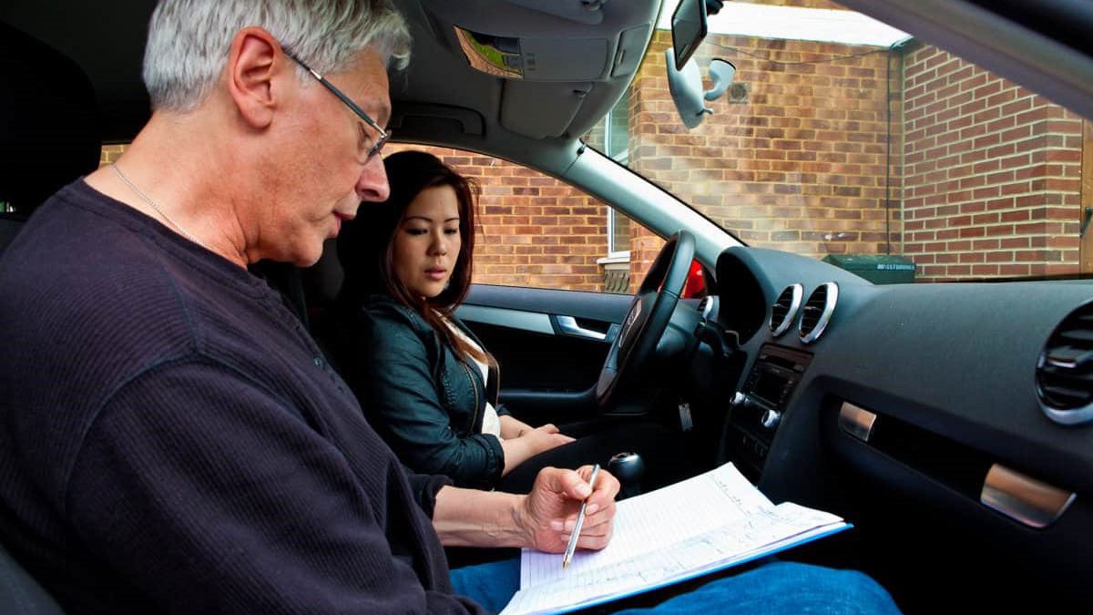 PDI Training in Wednesbury & West Bromwich: Become a Skilled Driving Instructor