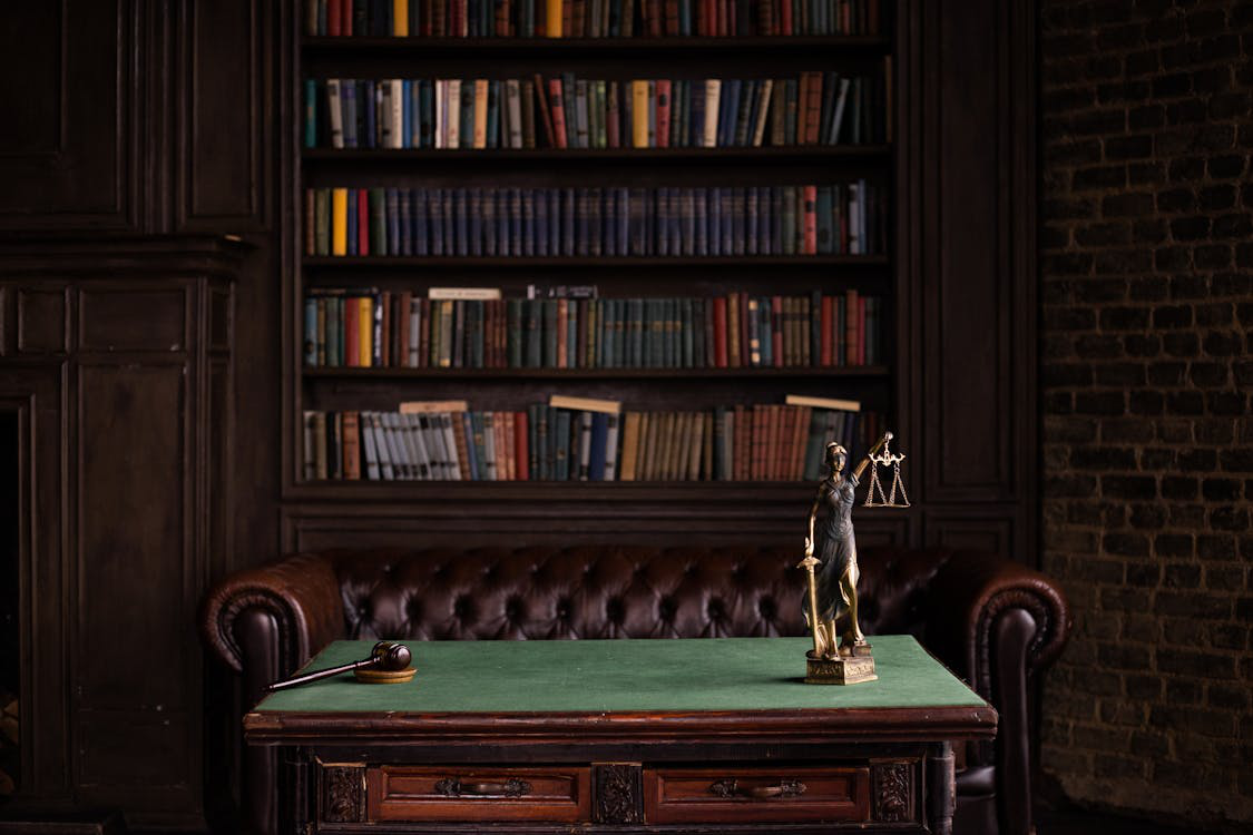 An office with a bookshelf