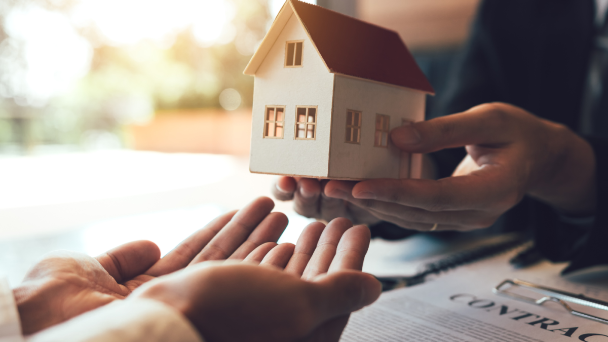 Expert Tips for Real Estate Tax Planning in the Year 2025