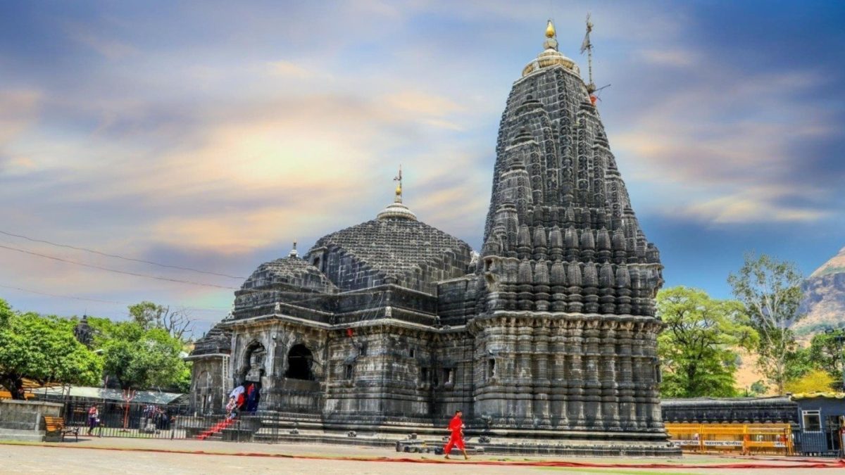 Explore the Divine Bliss of Jyotirlinga Temples in Maharashtra